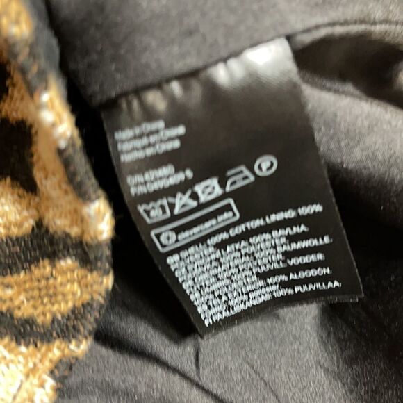 H&M Skirt womens Sz 2 Mini textured leopard print Faux Wrap Zipper Asymmetrical - Picture 9 of 11